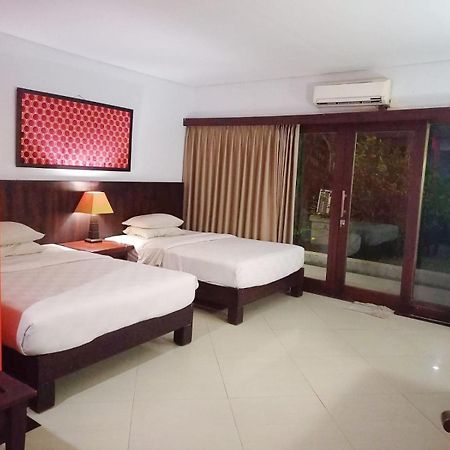 Nirmala Hotel Jimbaran Exterior photo