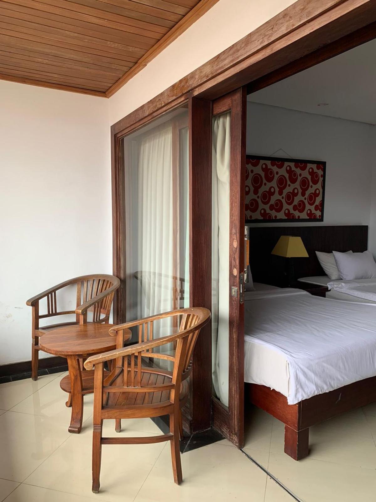 Nirmala Hotel Jimbaran Exterior photo