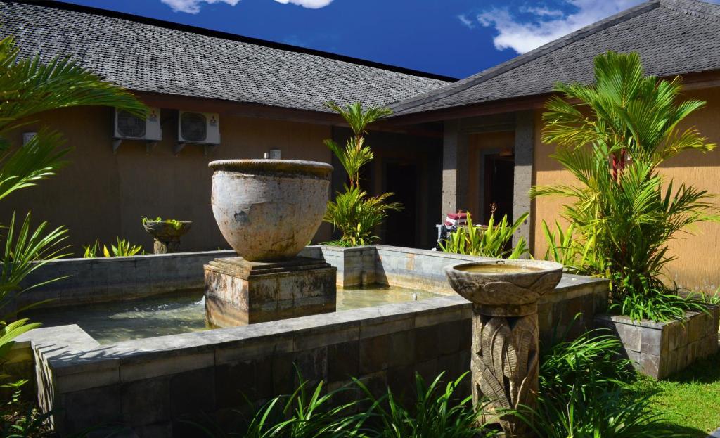 Nirmala Hotel Jimbaran Exterior photo